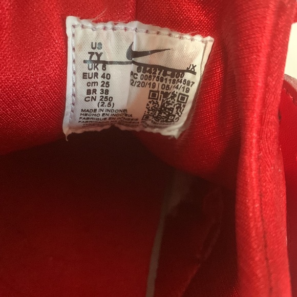 Red Huaraches - Picture 5 of 5